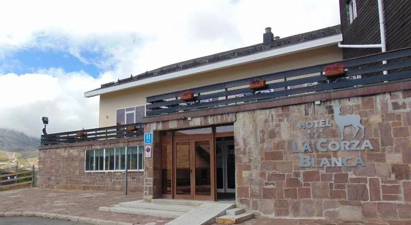 Hotel SNÖ La Corza Blanca