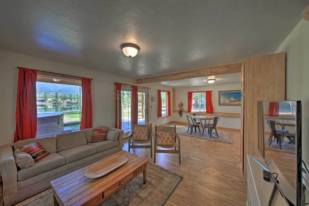 Scenic Riverfront Retreat w/ Hot Tub & Kayaks!