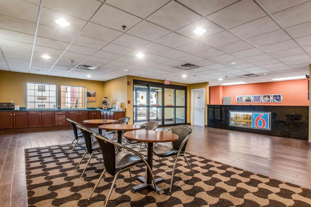 Scottish Inns & Suites - North Hershey