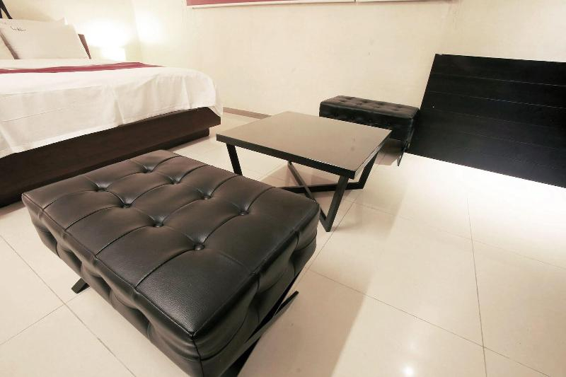 Suyu Solid Hotel