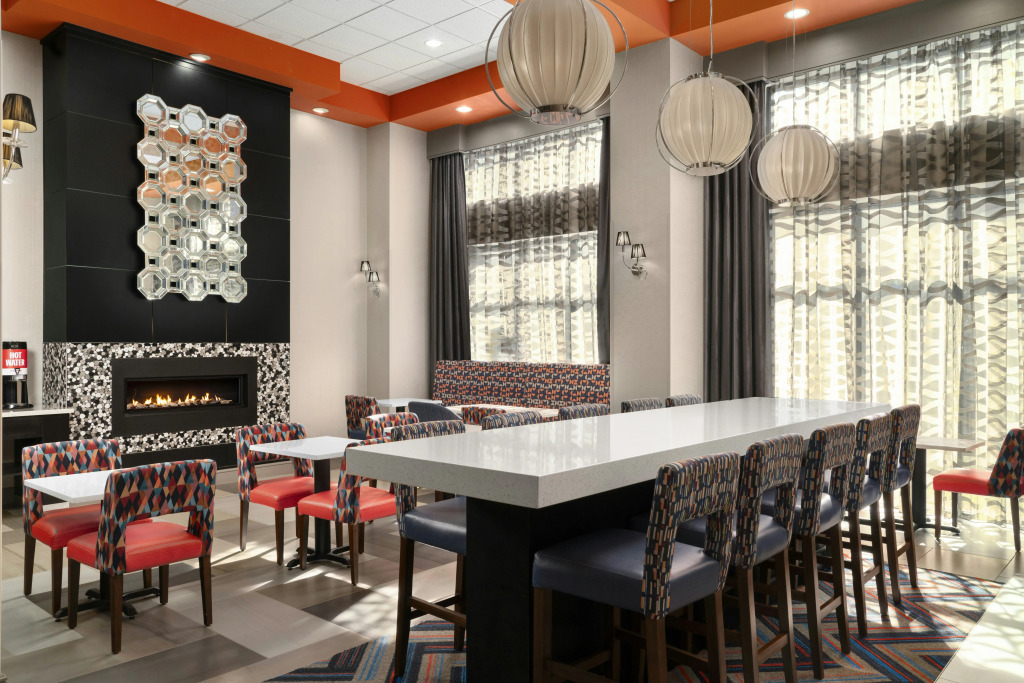 Hampton Inn Stafford/Quantico & Conference Center