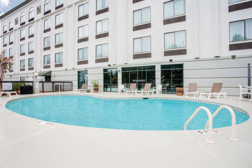 Spark by Hilton Rock Hill