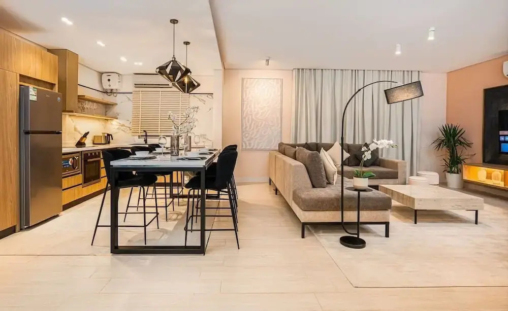 Modern Almughrizat Apt, Workspace, Free Parking