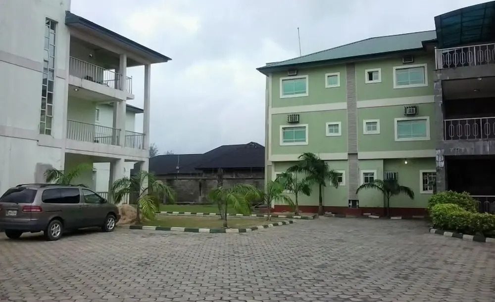 Udeme Hotels