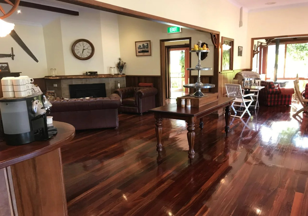 Forest Lodge Resort