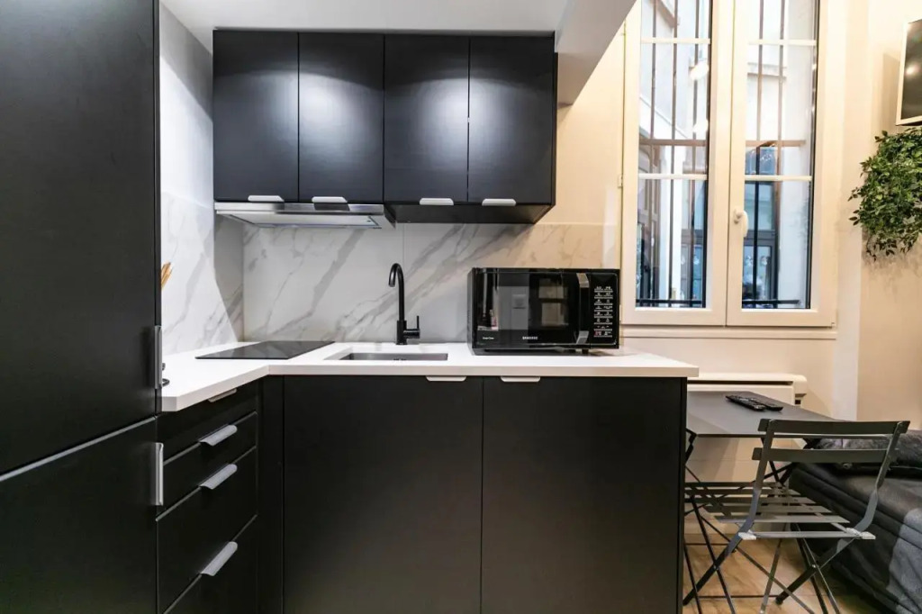 Le studio de belleville 2 à 4 personnes