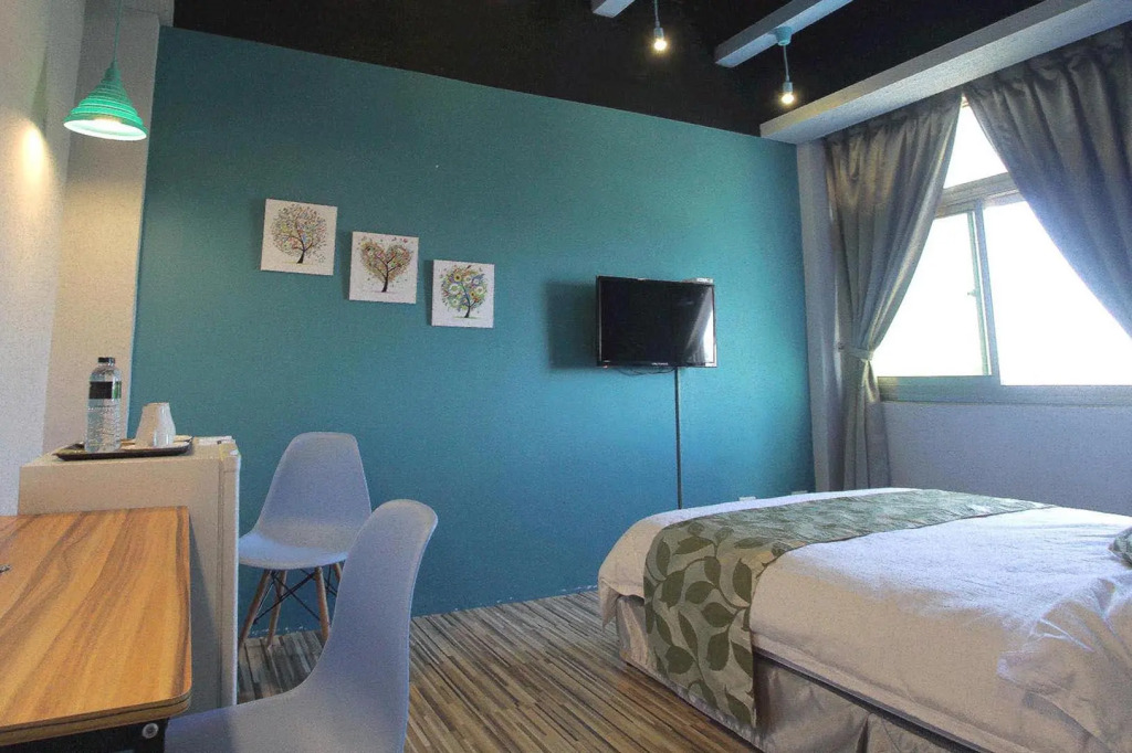 Light Shadow