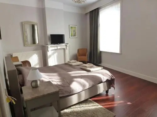Astrid Holiday Home