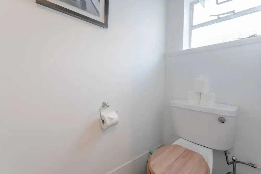 Cozy Charming 3 Bedroom House in Hammersmith