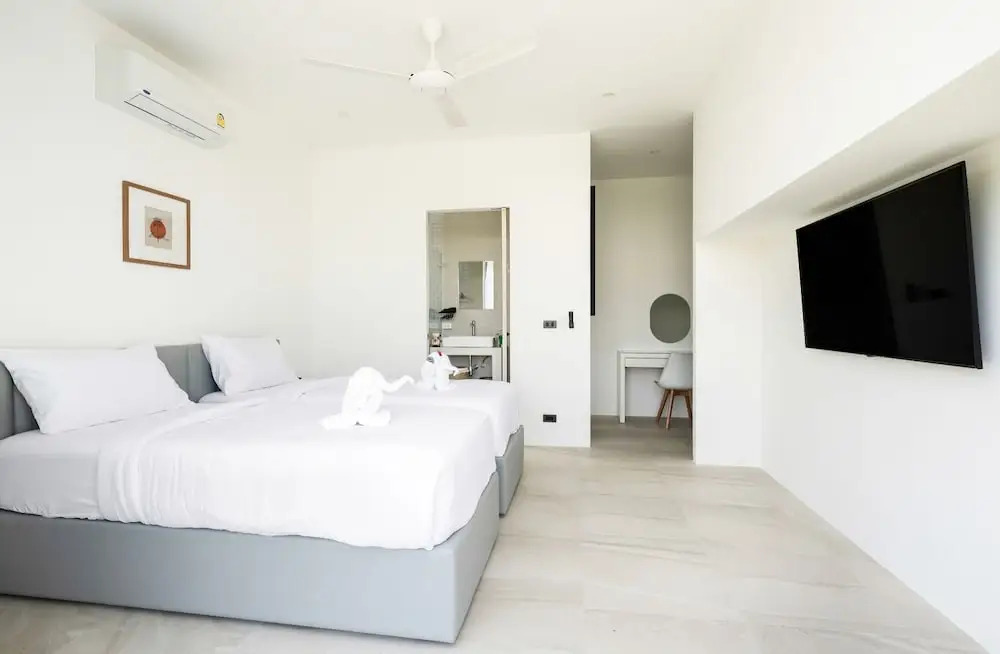 Luxury 5 Bedroom Modern Villa! KBR17