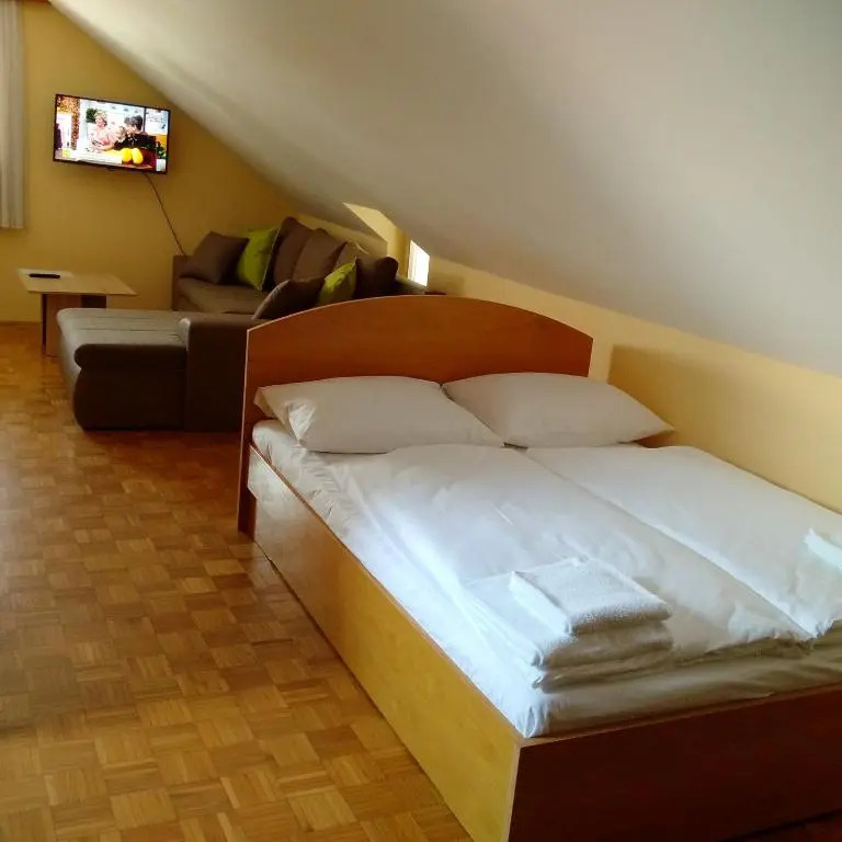 Hotel Maj Inn