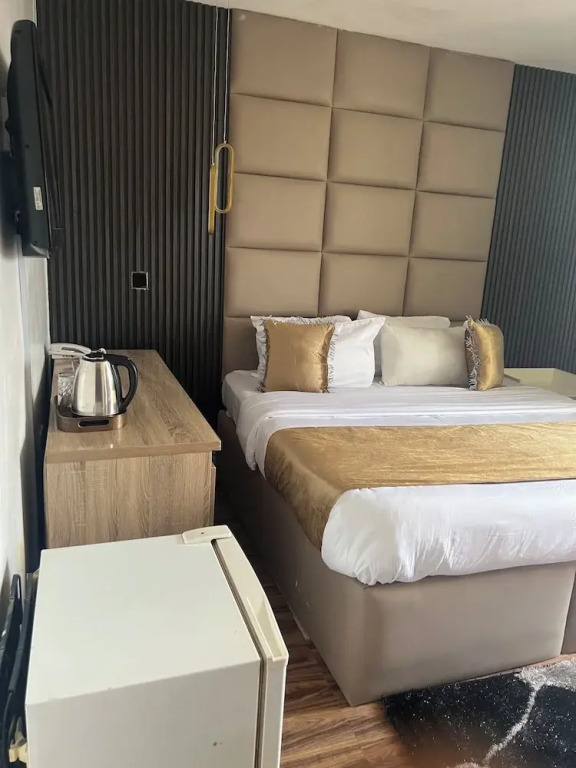 Florence Hotel and suites