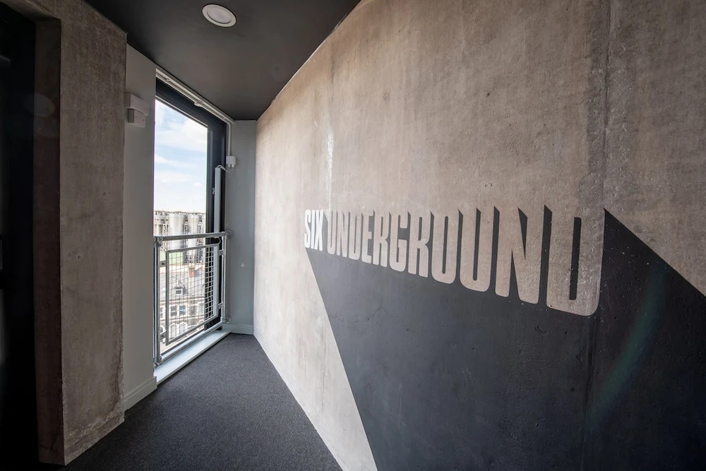 Stylish warehouse apartment in Central Cardiff