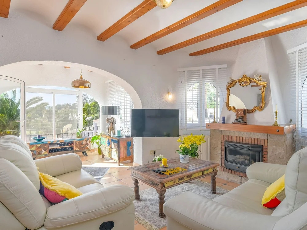 Beautiful Holiday Home With Private Swimming Pool Near the sea in Benissa