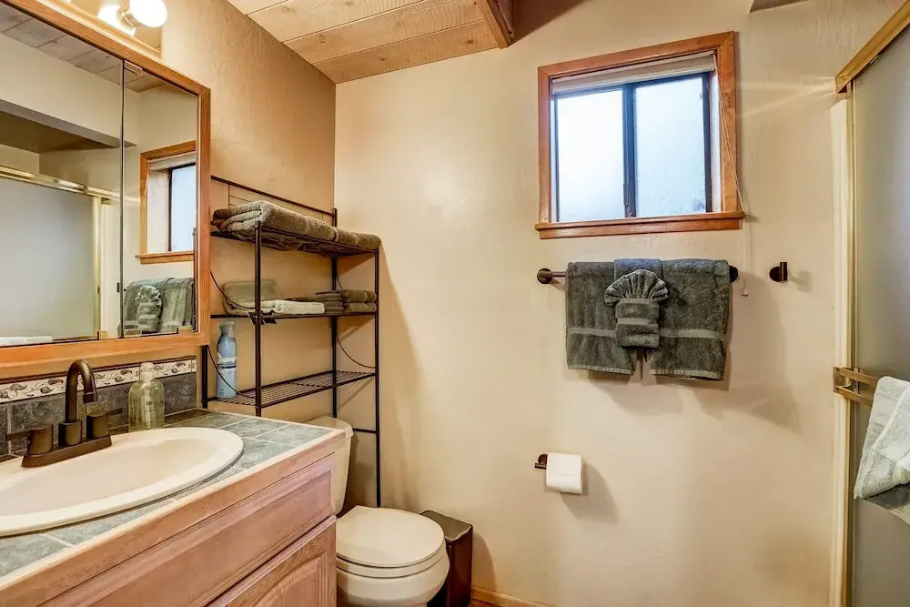 Serenity at Tahoe Donner | Peaceful, Close to Ski & Lake