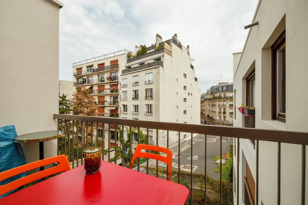 Nice Flat for 2 Persons in the 18th Arrondissement