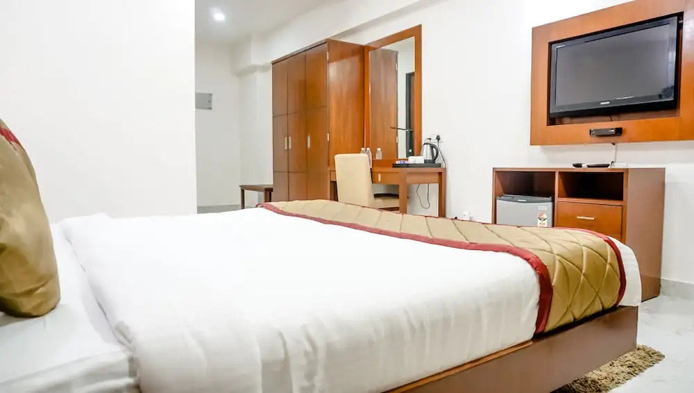 The Altruist Navi Mumbai Hotel