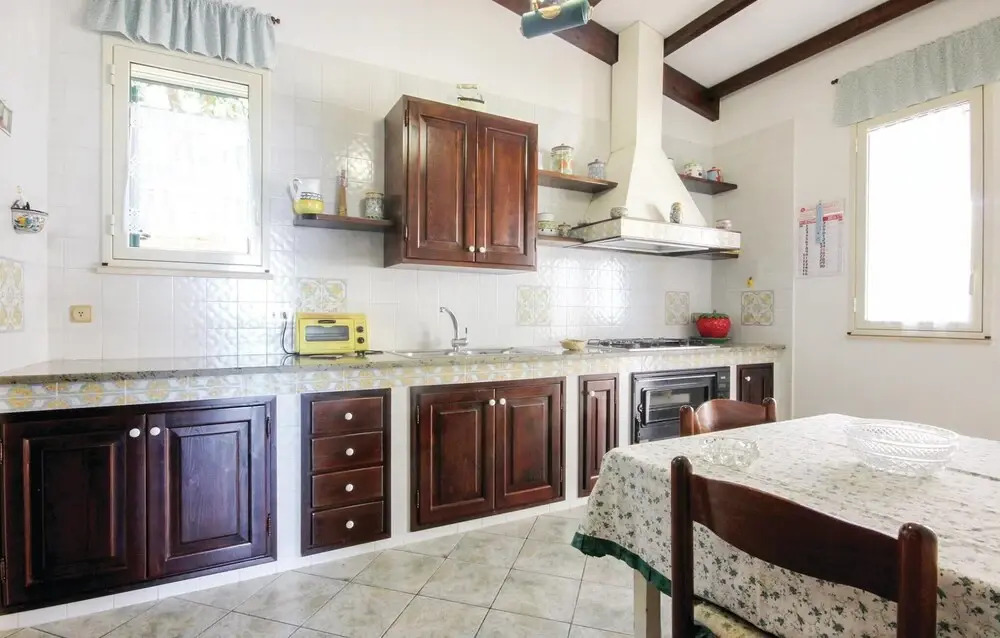 Vito House