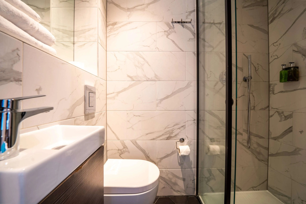 Euston Square Hotel