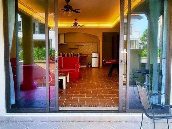 Huidong Vanke Shuangyue Bay Tidal Seaview Holiday Apartment