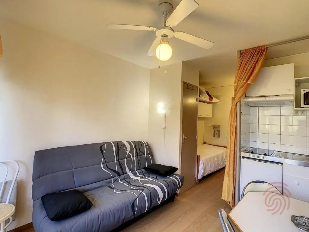 Appartement Lamalou-les-Bains, 1 pièce, 2 personnes - FR-1-451-76