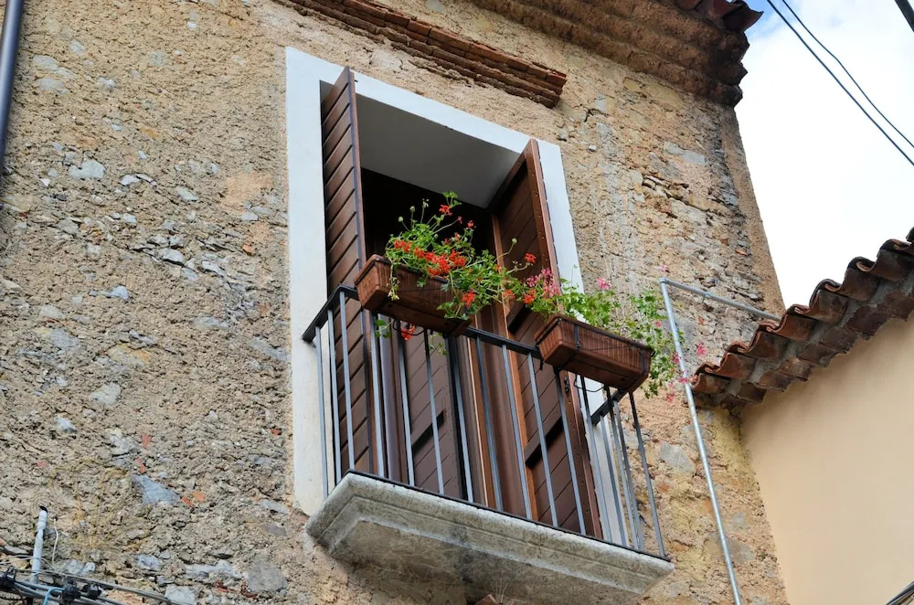 Palazzo Di Mayo