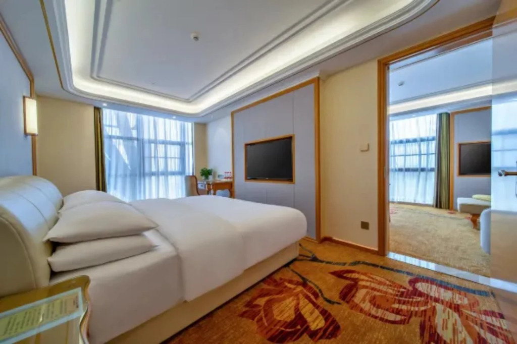 Vienna International Hotel