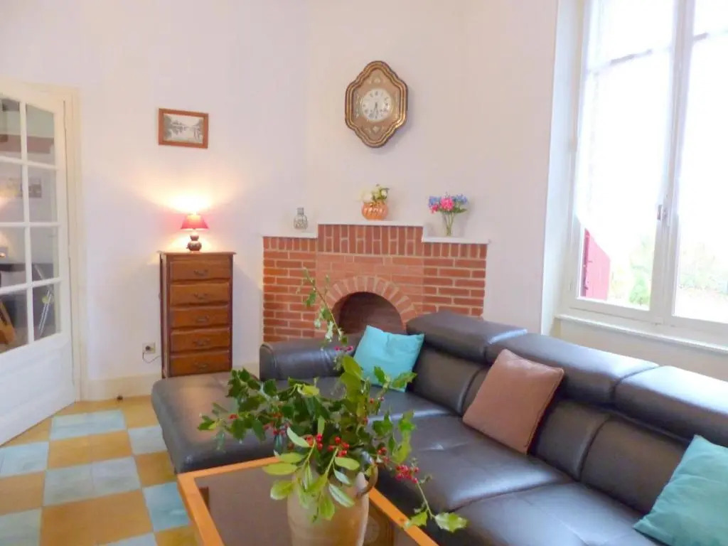 Maison indépendante près village médiéval - FR-1-489-15