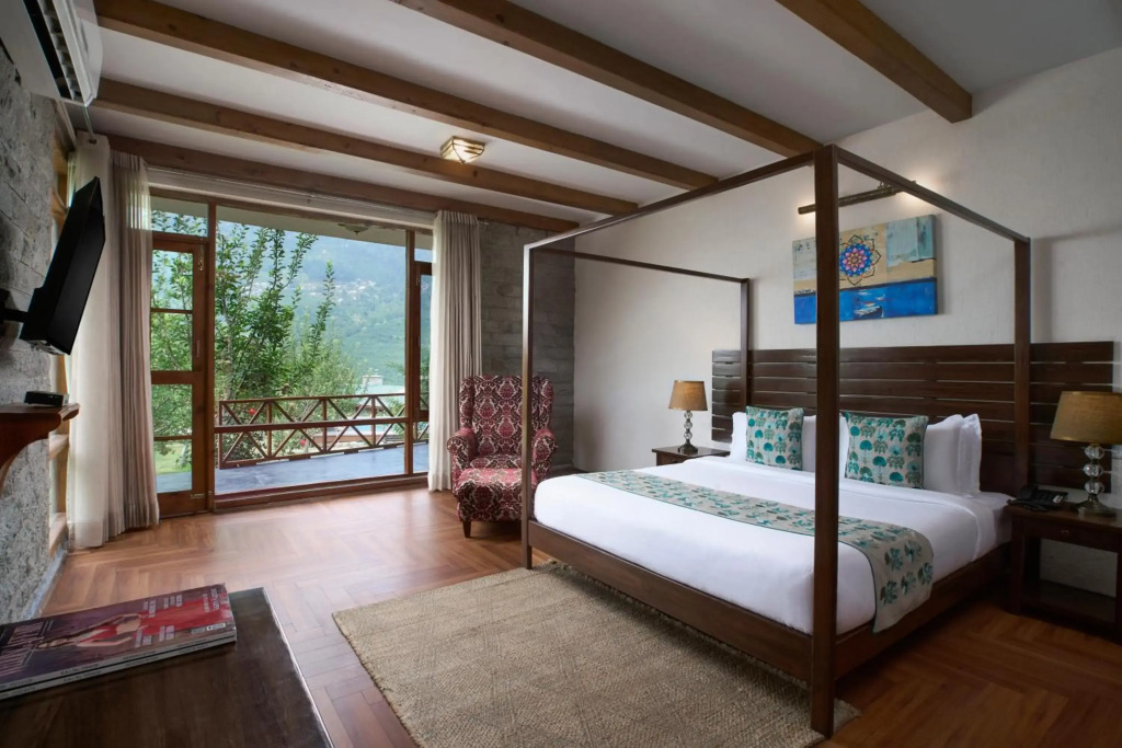 Larisa Resort Manali