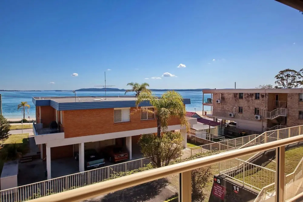 Blue Vista, Unit 8/13 Victoria Parade