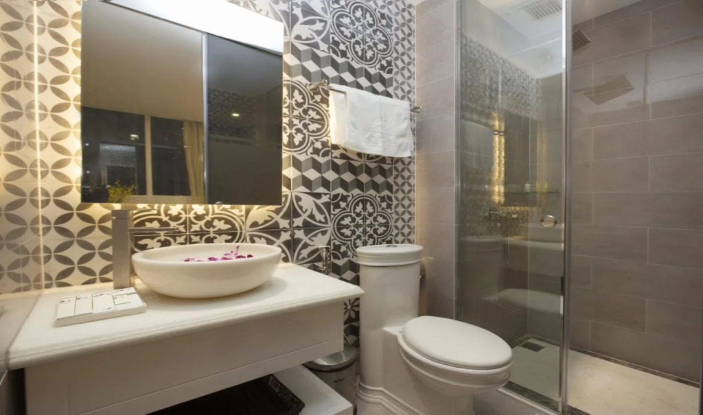 KiN Hotel Đông Du