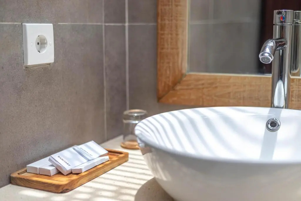 Полулюкс с видом на бассейн в Meruhdani Boutique Hotel Ubud