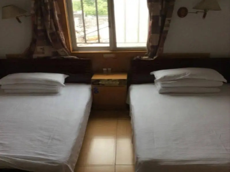 Zhouzhuang Huayuxuan Inn