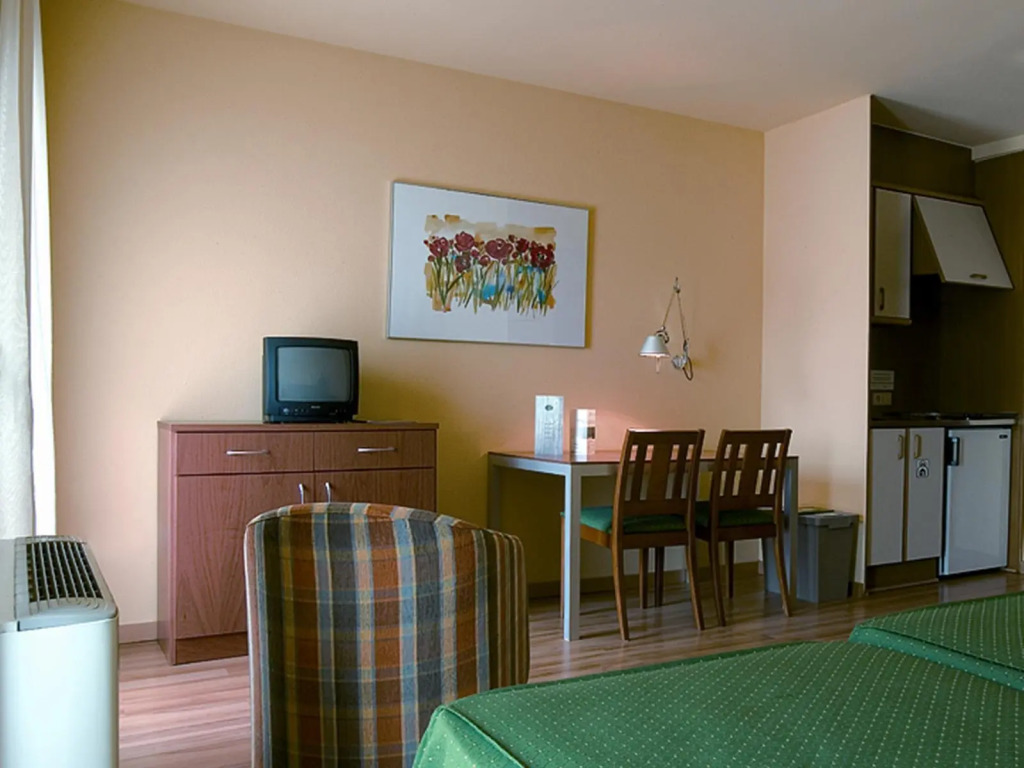 HOTEL LA PERLA