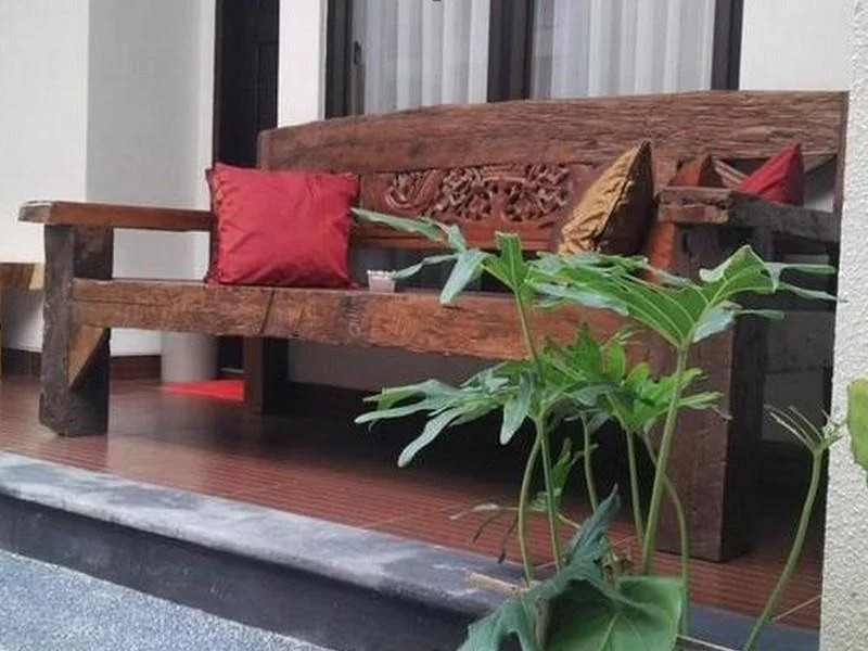 Adelia Hotel
