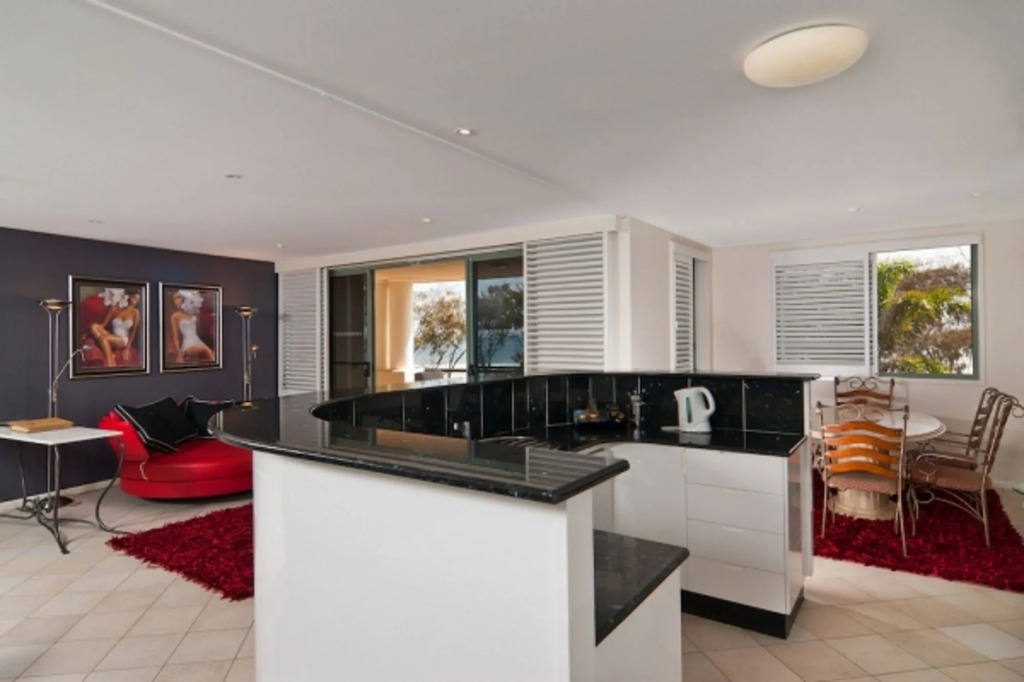 Bay Royal Apartments