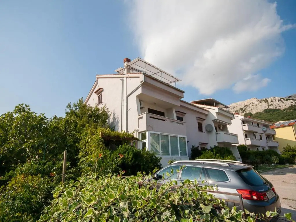 Apartment Valkovic