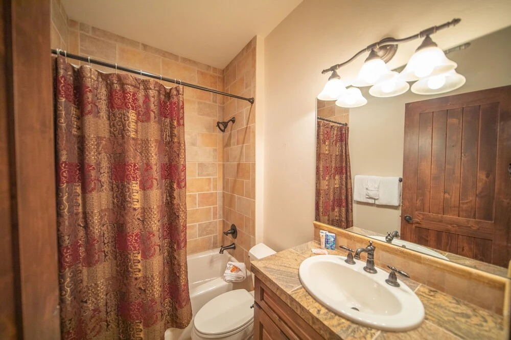 Keystone Sanctuary 248 by SummitCove Vacation Lodging