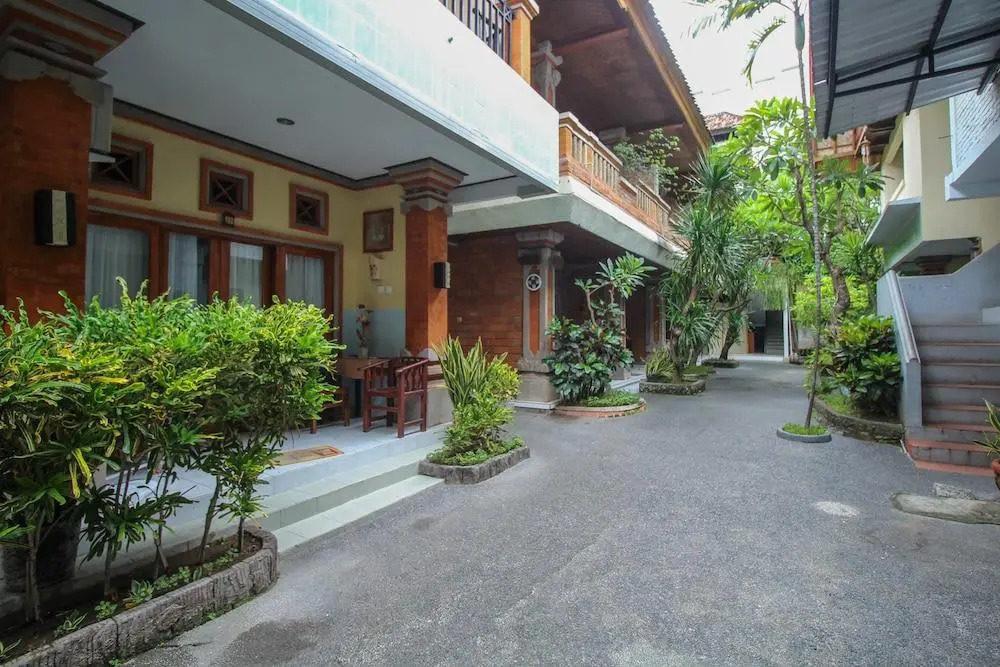Airy Eco Legian Lebak Bene Kuta Bali