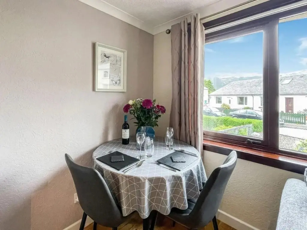 Laroch Cottage