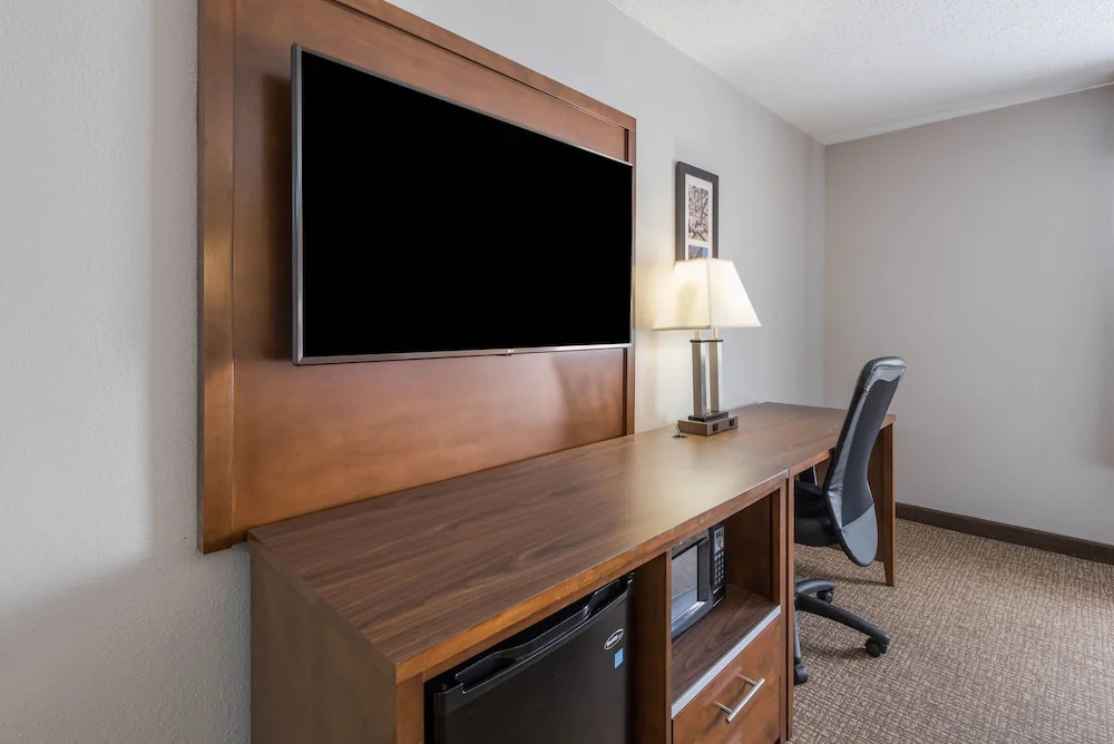 Comfort Inn Grove City - Columbus South