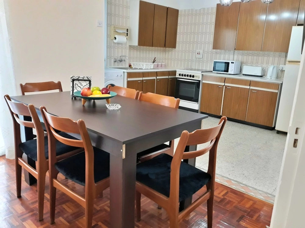 Sunny Apartment Larnaca
