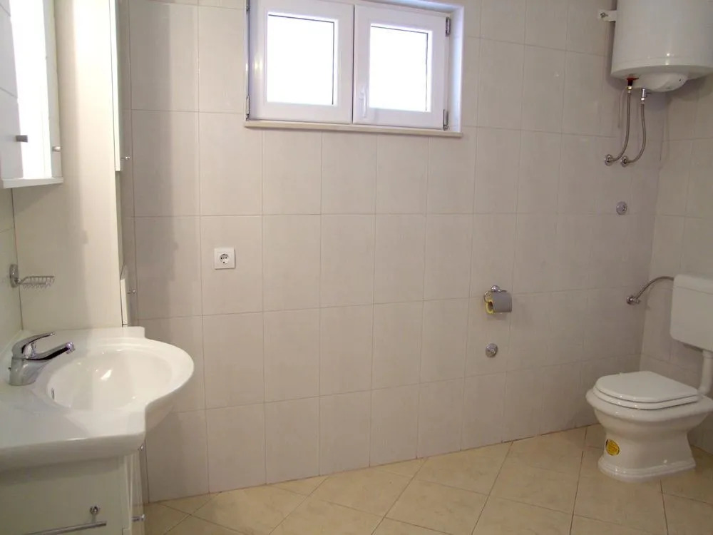 Apartment With 3 Bedrooms in Baška Voda, With Furnished Terrace and Wi