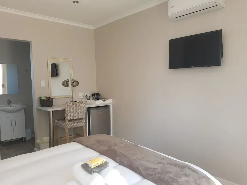 Nightsbridge Melkbosch Guesthouse, Sunset Beach, Western Cape, South Africa