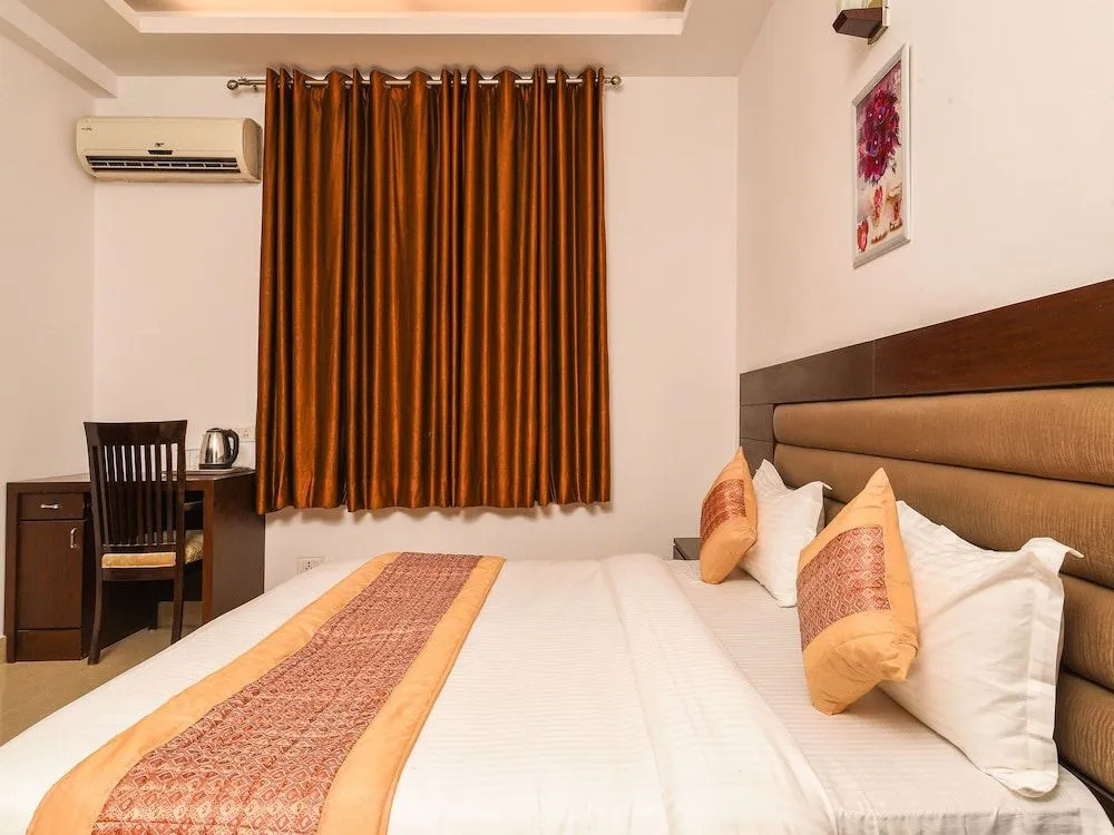 Oyo 15540 Jani Homes