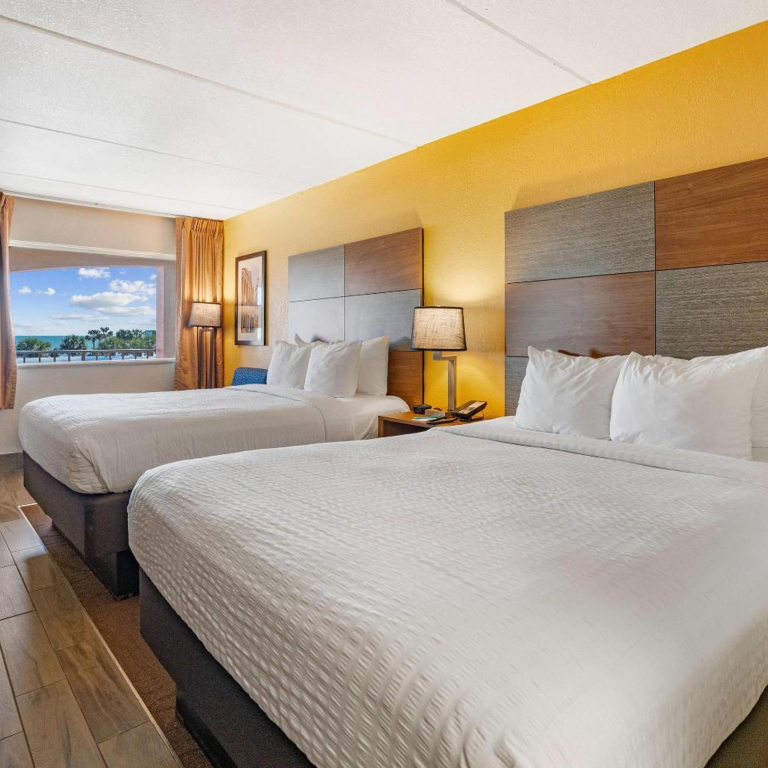 Beachfront Palms Resort Galveston, an Ascend Collection Hotel