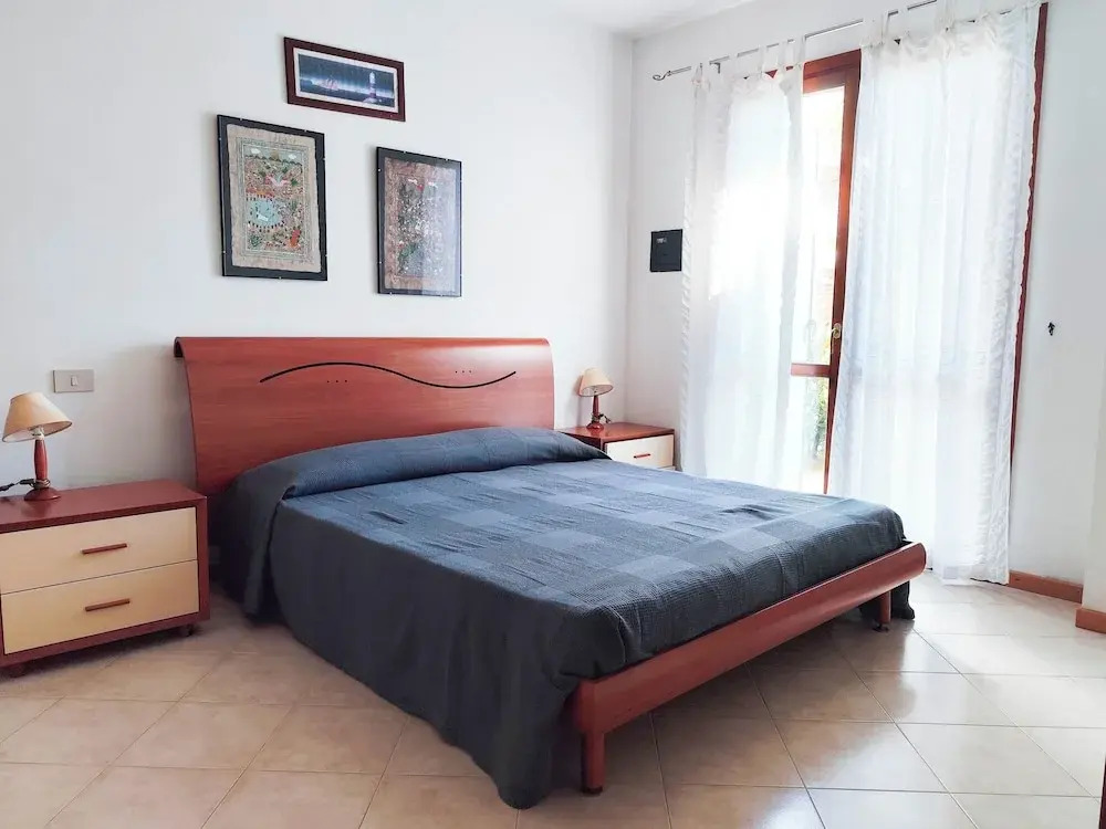 Comfortable Flat With Patio and Pool