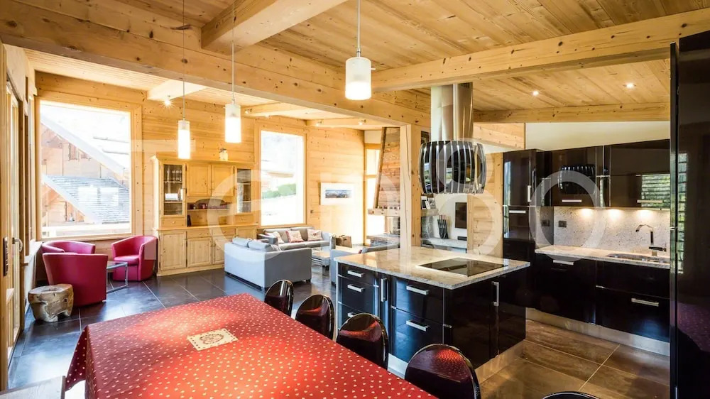 Chalet Base Camp