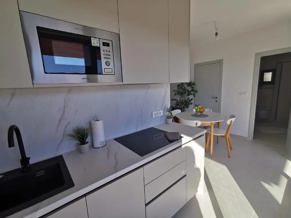 Alluring Mobile Home in Pakoštane near Sea Beach