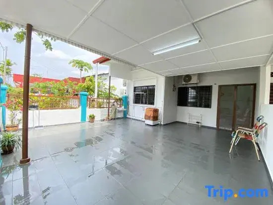Ruma 520 Ujong Pasir by Jeffery Lam Home Management